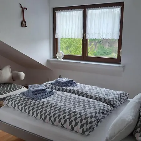 Apartment Ferienwohnung-zweiburgenblick Runkel