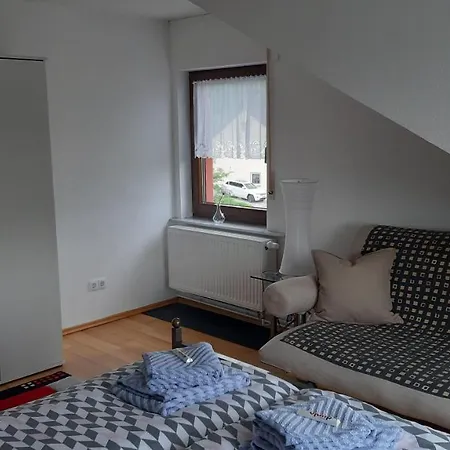Ferienwohnung-zweiburgenblick * Runkel