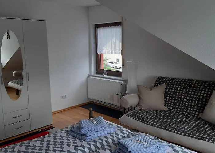 Ferienwohnung-zweiburgenblick * Runkel