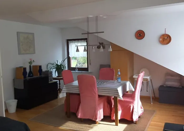 Apartamento Ferienwohnung-zweiburgenblick *